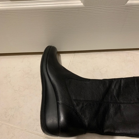 Anne Klein BNIB - black leather boots Sz 9 - Picture 4 of 13